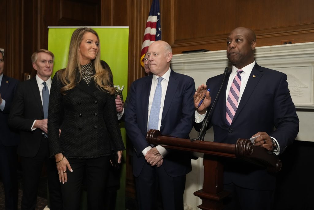 021825 Opportunity Summit Reception 36